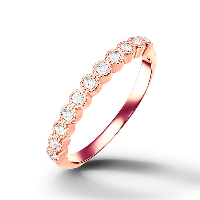 This stylish quartz half eternity ring is beautifully displayed, the fine craftsmanship shows off the row of quartz gemstones and their stunning sparkle. It's a beautiful gift ring for anybody who loves gemstones.